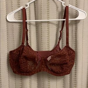 38DD Victoria’s Secret lace unlined bra